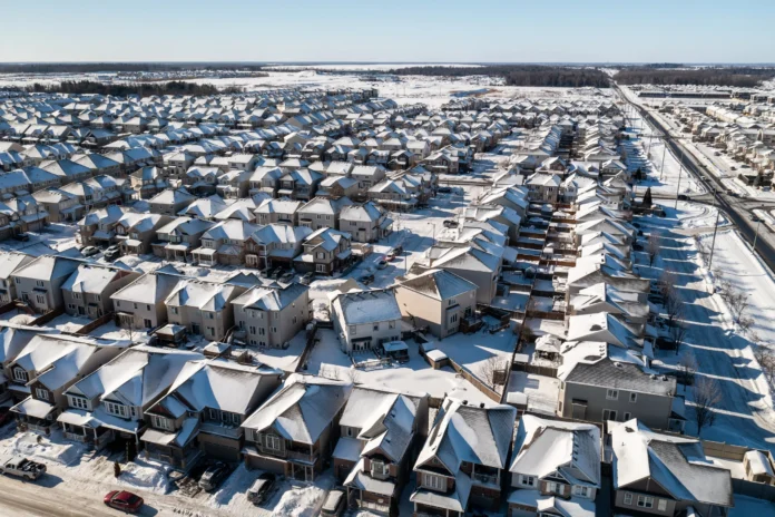 Canada housing pressure as provinces push Ottawa on housing