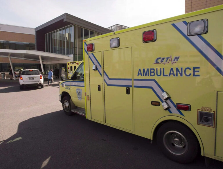 Quebec Paramedics Reach Tentative Deal After Three Years Without a Contract