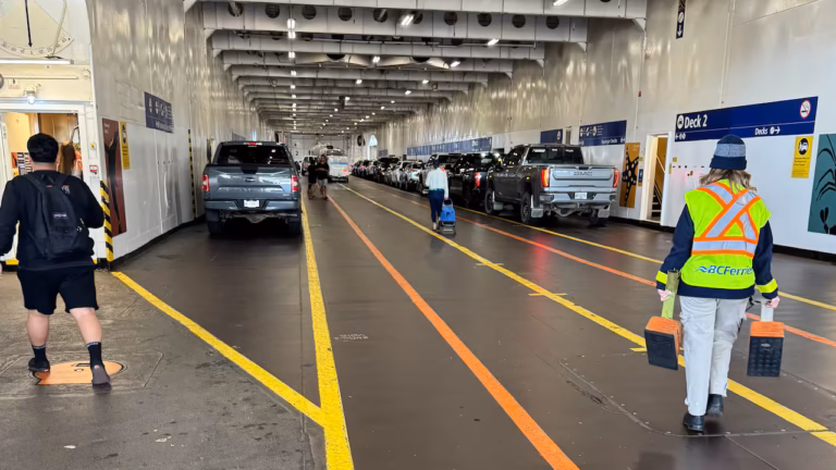 Mechanical Failure at Langdale Terminal Leaves Sunshine Coast Residents Scrambling for Ferry Access